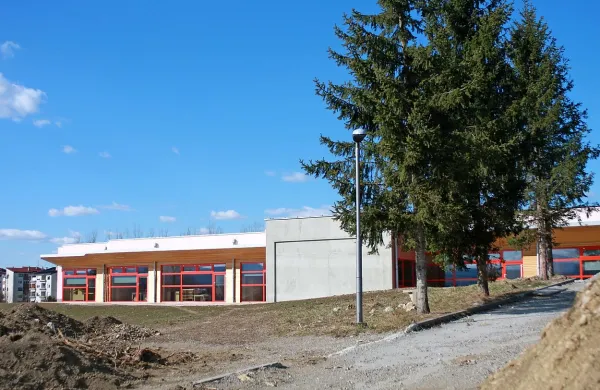 Ena letošnjih največjih naložb v Ilirski Bistrici bo dokončanje še zadnje faze novega centralnega vrtca, v katerega naj bi se malčki predvidoma preselili jeseni.