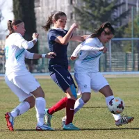 Z Američankami tesno, s Francozinjami previsoko