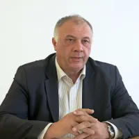 Bojan Sever: “Ob obveznih nalogah bo denar še za krpanje cest in škarp.” 