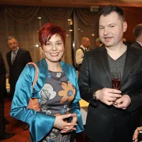 Prvi mož družbe gostol TST Matej Koglot, lanski nagrajenec akcije Gospodarstvenik Primrske, z Zvezdano Čarga Šavli. 