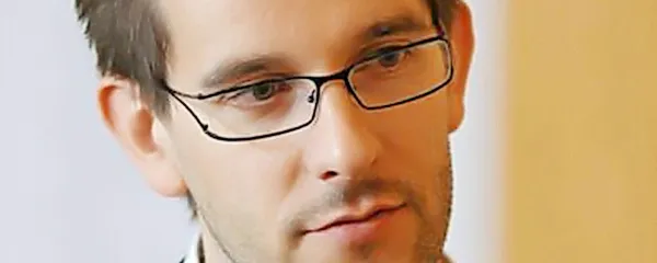 Zaradi dronov se bodo ljudje morda končno uprli