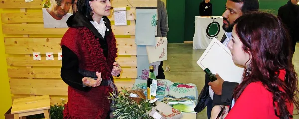 Elena Parovel (levo)