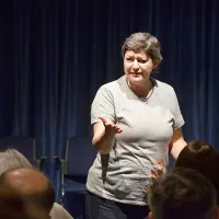 Dramska pedagoginja Ivana Marijančić na zaključni predstavi v Kopru.  