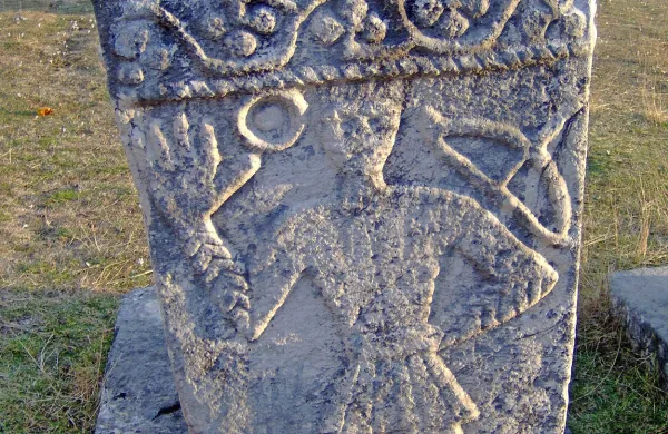 Stečki so srednjeveški nagrobni spomeniki v obliki velikih kamnov, ki imajo ponekod vklesane podobe, denimo križe, geometrijske like, človeške in živalske figure ali opise. 