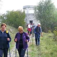 Spomeniki, kot tisti na Vodicah, že dolgo privabljajo pohodnike, ob stoletnici prve svetovne vojne pa se povečuje povpraševanje za  vodene izlete po območju soške fronte. 