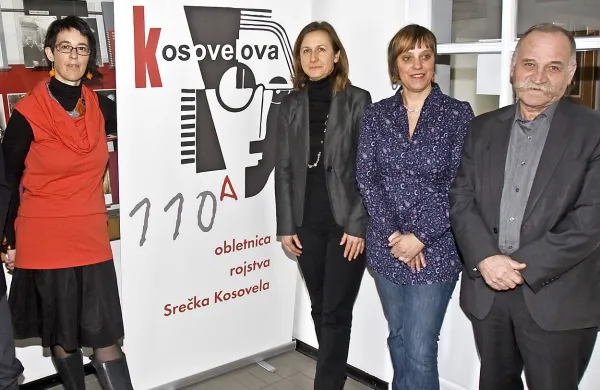 Kosovelov dom, Ljudska univerza, Kosovelova knjižnica in zavod Štip (na 
fotografiji so njihovi direktorji Nina Ukmar, Aljana Resinovič, Magdalena Svetina 
Terčon in Božo Dragan) so lani med drugim skupaj izpeljali niz prireditev ob 
Kosovelovem letu,  a za večji prodor manjka Krasu povezovalna ustanova.

