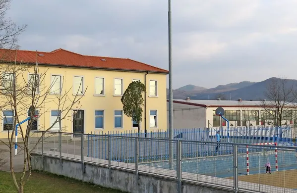 Hrpeljska osnovna šola bo prihodnje leto dočakala 1,2 
milijona evrov vredno energetsko sanacijo.