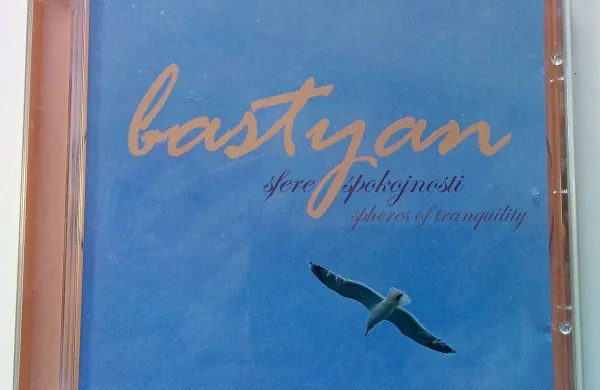 Boštjanov novi album Sfere spokojnosti prinaša 12 inštrumentalnih skladb.