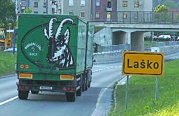 Za nakup  Pivovarne La&scaron;ko prispelo pet ponudb