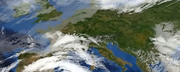 Anticiklon postopno popušča.
