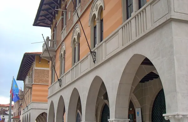 Bistriški občini ne bo treba vrniti preplačanega denarja za 
vlaganja v telekomunikacijo.
