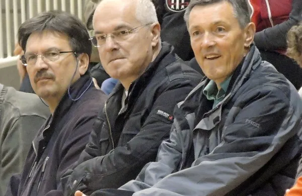 Predsednik KK Portorož Alojz Jurjec (desno), ob njem je prvi mož Splošne plovbe Egon Bandelj.