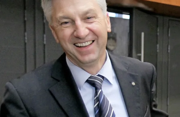 Nekdanjega poslanca in podjetnika Ivana Vogrina je sodišče 
oprostilo poslovne goljufije.
