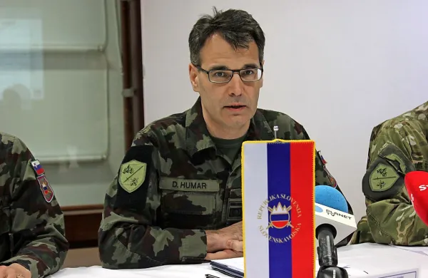 “Dolgoročni trend je, da bo vadišče Poček časovno in tudi 
glede intenzivnosti vaj manj obremenjeno,” je napovedal 
brigadir David Humar. 