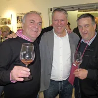 Trije vinski mušketirji iz zahodnega dela hrvaške  Istre (z leve): 
Marino Markežić, Moreno Degrassi in Rino Prelac.