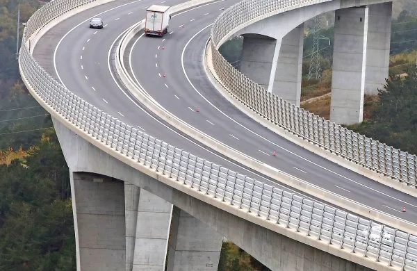 Viadukt Črni Kal