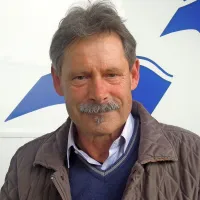 Franko Cergol, voznik in 
knjižničar bibliobusa osrednje knjižnice Srečka Vilharja 
Koper, se odpravlja v pokoj.