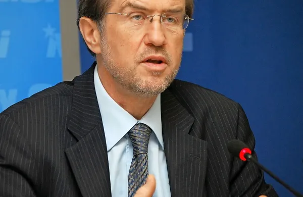 Lojze Peterle