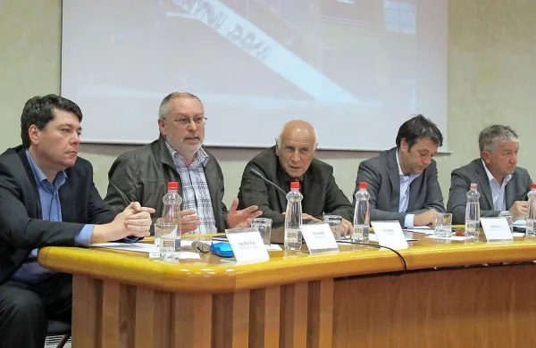 Goriški župani so iz prve roke izvedeli, kaj tare obrtnike in 
podjetnike, in jim povedali, kako jim lahko pomagajo. 