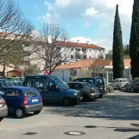 V Ankaranu za zdaj brez kazni in redarjev