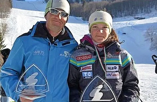 V slovenski reprezentanci sta tudi člana SK Gorica - trener 
Borut Furlan in smučarka Eva Kobal. 