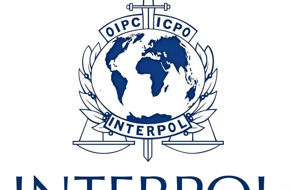 Interpol objavil tiralico za Peklarjem