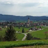 Šentrupert na Dolenjskem: občina, ki ima le 2800 prebivalcev in za občinsko središče vas. 