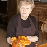 Maria Gilda Primosig s svojo golobico