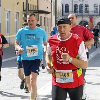 Tek s pogledom na morje navdu&scaron;il več kot tri tisoč tekačev