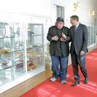 Michael Moore navdu&scaron;en nad Borutom Pahorjem