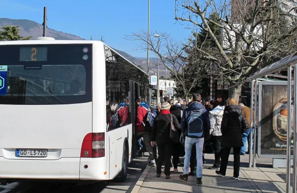  Po novem sistemu bi mestni avtobusi vozili pogosteje.