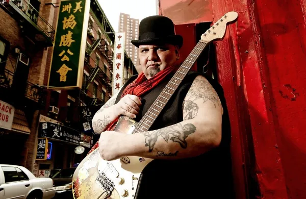 Popa Chubby nocoj v Figi