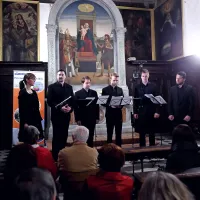 Vokalna skupina Ingenium je nastopila v novem koncertnem 
prizorišču, cerkvici sv. Miklavža.