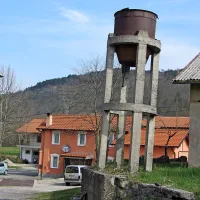 Tudi naprave nekdanjega rudnika v Vremah so zanimiva 
tehnična dediščina, za katero domačini zgledno skrbijo.