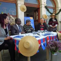 Med organizatorji 13. solinarskega praznika so tudi (z leve) 
občina Piran z županom Petrom Bossmanom, župnik župnije 
Piran Zorko Bajc in Društvo meščanov mesta Piran s 
predsednikom Marjanom Maslom.