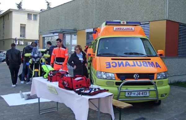 Država je predstavila, kako si predstavlja organizacijo urgentne službe po državi. Lokalne skupnosti so s pripombami 
na vrsti zdaj.
