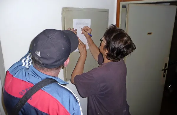 Cilj civilne pobude in peticije je, da politika znatno zmanjša 
podražitev oskrbe z vodo in odvajanja odplak, ki jo je uvedla 
z marcem, ali pa naj vsaj enak korak stori  bolj postopoma.