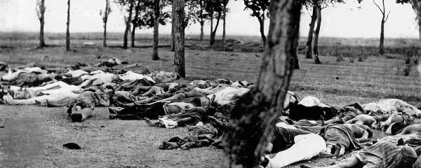 Med več kot milijon žrtvami armenskega genocida so bili 
otroci, ženske, starejši ... 