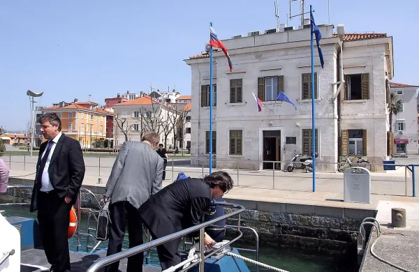 Uprava za pomorstvo bi se selila v koprsko marino