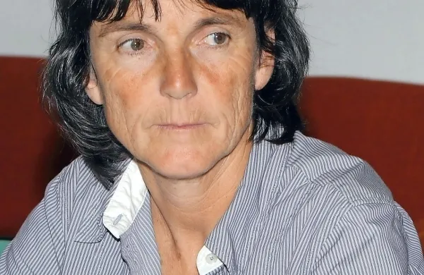 Irena Vrhovnik 