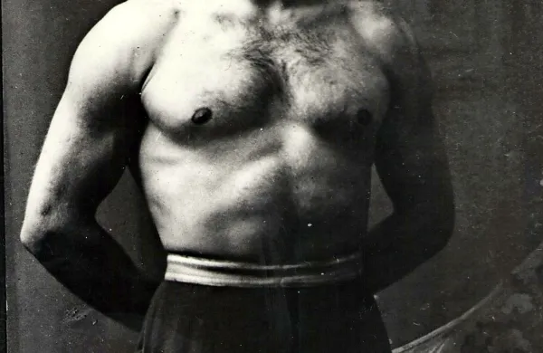 Janko Kovačič,  vaditelj  in 
najuspešnejši  telovadec Sokolov v Ilirski Bistrici. Fotografija je iz leta 1911.

  