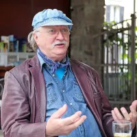 &ldquo;V Kopru sem kot mavrični pes&rdquo;
