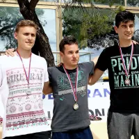 Najboljši v enojcu mlajših mladincev: v sredini je zmagovalec Jure Rebernik (Nautilus), levo je 
drugouvrščeni Nace Gorjanc (Bled), tretji je bil Blaž Puhek (Dravske elektrarne).