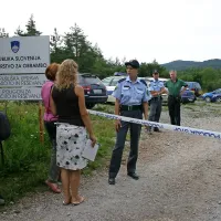 Eksplozija na poligonu pri Neverkah je še vedno najhujša 
pirotehnična nesreča v Sloveniji.