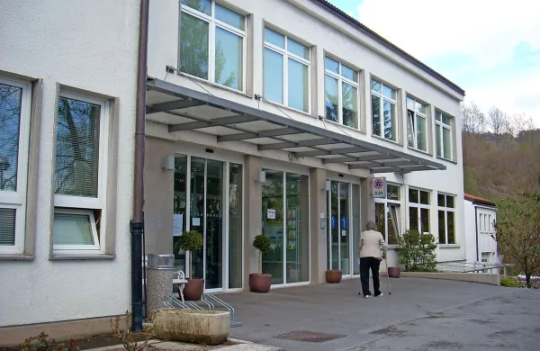 Predsednica sveta zavoda Marija Pejković si želi, da bi v 
korist zaposlenih in pacientov na miren način našli izhod iz 
neljube situacije, v kateri se je znašel zdravstveni dom. 