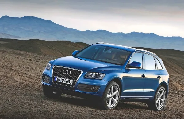 Audi Q5 ponuja robustnost in prostornost križancev ter 
limuzinske zmogljivosti in udobje.