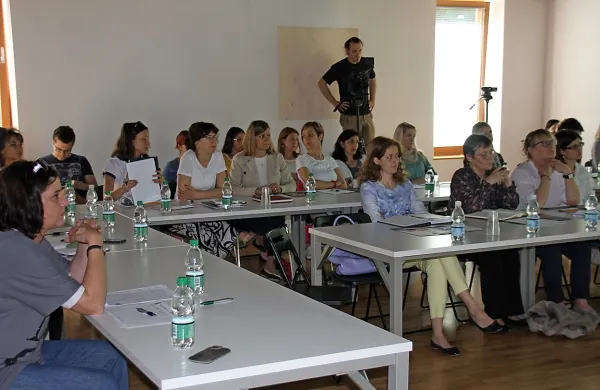 Na posvetu so govorili o temeljnih zmožnostih mladih.