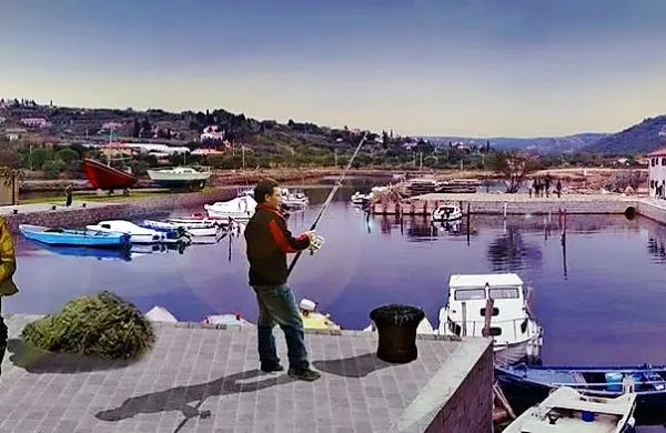 Ribiško pristanišče v Strunjanu naj bi bilo še pred koncem 
leta videti približno takole. 