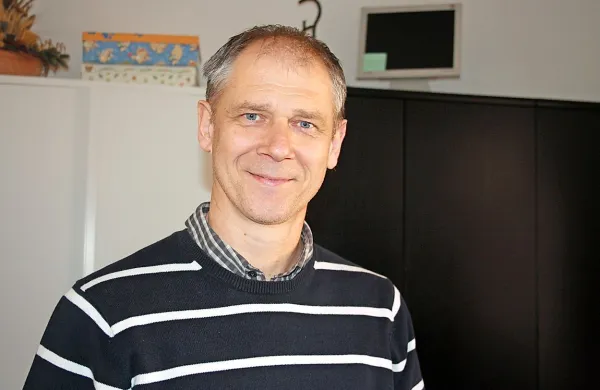 Vloge za nov mandat presenetljivo ni oddal  ravnatelj Glasbene šole Idrija Emil Semec.