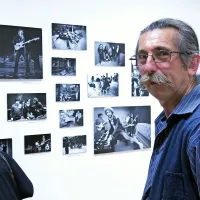 Slobodan Simič Sime: “Vedno me je zanimal rock, 
ki je bil resnično izpovedna glasba, medtem ko 
nikoli nisem cenil  glasbe, ki je želela samo 
zabavati, zato je 99 odstotkov skupin pri meni 
odpadlo. Buldožerji pa so ostali.     Zame so bili 
umetniki so to ostali.” 